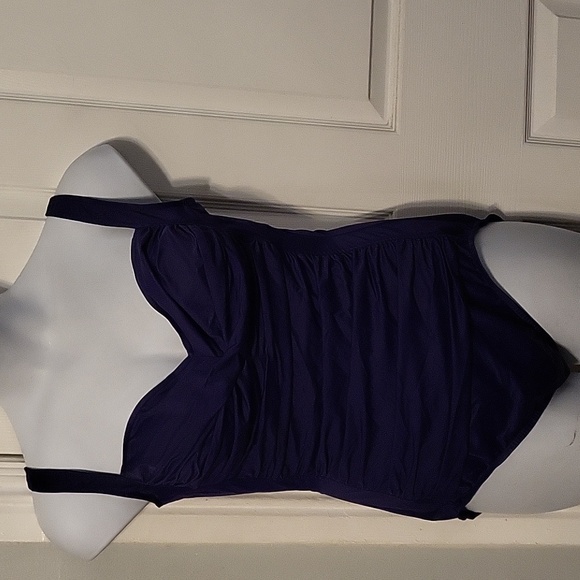 NWOT Trimshaper Women's One-piece Ruched Swimsuit - Picture 1 of 12